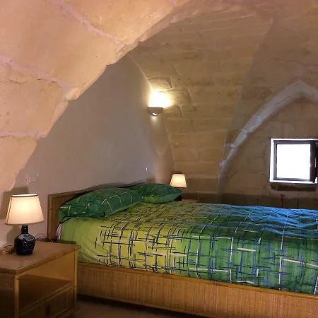 Διαμέρισμα Mulberry House *