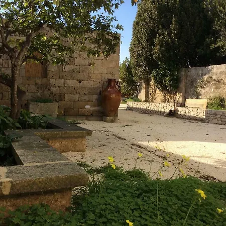 Διαμέρισμα Mulberry House *