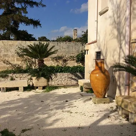 Mulberry House * Spongano